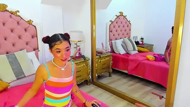 Candy5Girl online show from March 2025 10:42:01 PM