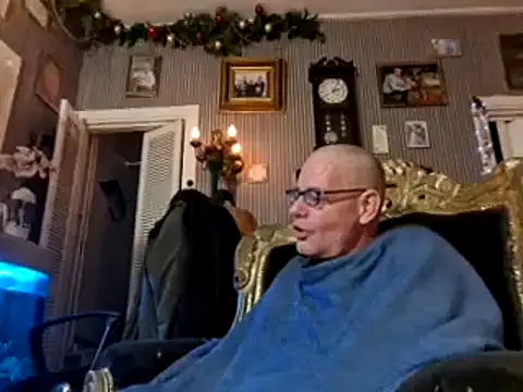 Snapshot of Maikel1981-NL chatting on January 2025 01:06:01 AM Maikel1981-NL online show from January 2025 01:06:01 AM