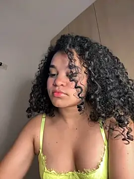 Lucy wilson5 online show from December 2024 03:40:01 AM