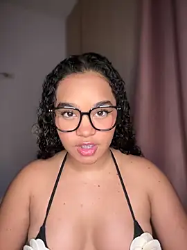 Lucy wilson5 online show from March 2025 04:10:01 AM