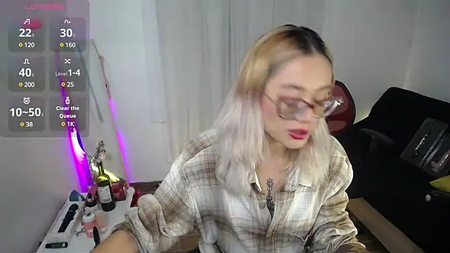 911Calling online show from January 2025 08:03:02 PM