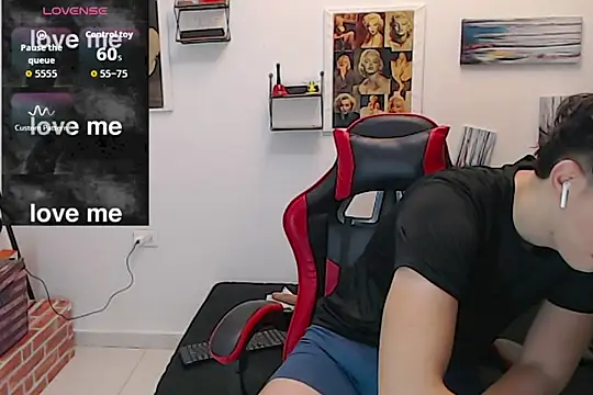 Angelo-cianuro- online show from October 2025 01:03:02 AM