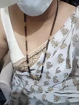 aliseanu online show from November 2025 06:13:01 AM