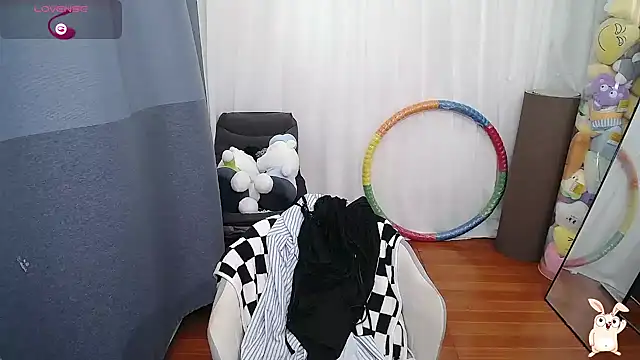 CN-Doudou online show from October 2025 01:22:01 AM