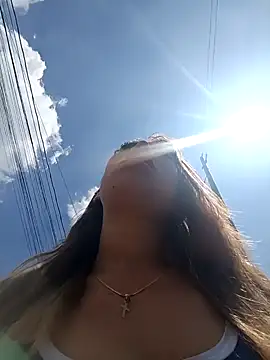 Snapshot of samy-blonde chatting on January 2025 05:01:01 PM samy-blonde online show from January 2025 05:01:01 PM