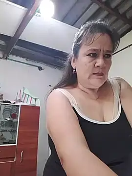 Snapshot of DirtyStefaniax chatting on June 2026 05:06:02 PM DirtyStefaniax online show from June 2026 05:06:02 PM