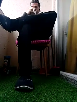 Snapshot of Lovely_milk chatting on December 2024 10:47:01 AM Lovely milk online show from December 2024 10:47:01 AM