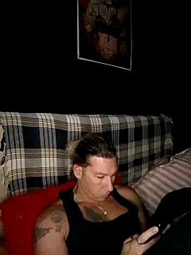 Snapshot of Lovely_milk chatting on December 2024 03:04:01 PM Lovely milk online show from December 2024 03:04:01 PM