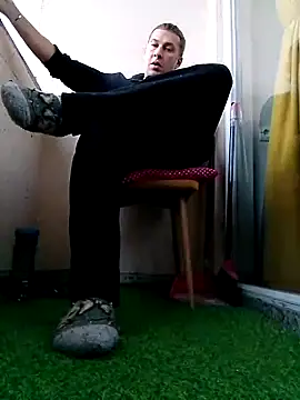 Snapshot of Lovely_milk chatting on December 2024 01:39:02 PM Lovely milk online show from December 2024 01:39:02 PM