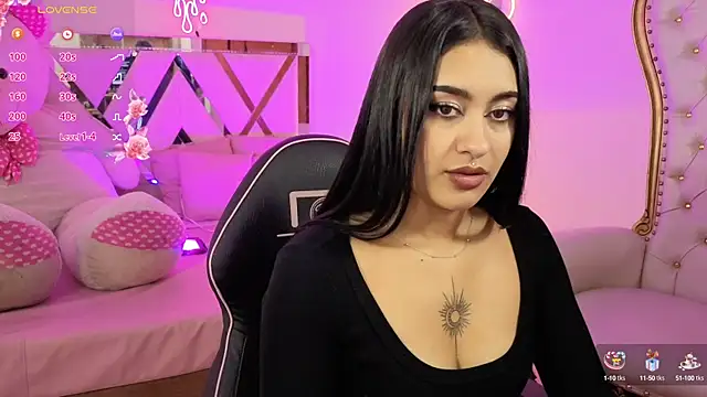 Moonshine tay online show from September 2025 07:50:02 PM