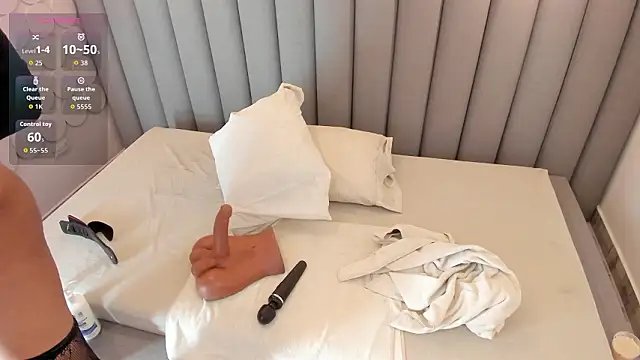 sashamonroe   online show from March 2026 10:38:01 AM