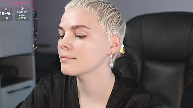 LikaBerry1 online show from February 2025 10:54:01 PM