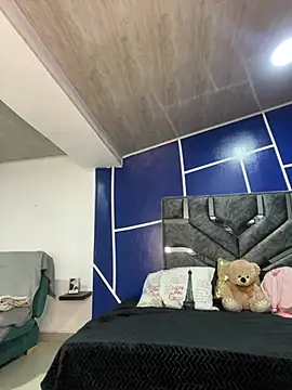 Snapshot of angel_natural chatting on February 2025 01:11:01 AM angel natural online show from February 2025 01:11:01 AM
