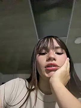 Snapshot of angel_natural chatting on March 2025 01:43:01 AM angel natural online show from March 2025 01:43:01 AM