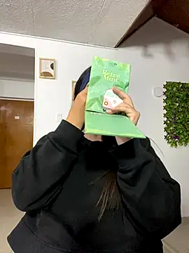 angel natural online show from October 2025 05:26:02 PM