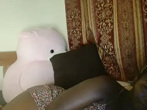 Snapshot of Sexxy_prity25 chatting on February 2025 08:45:01 PM Sexxy prity25 online show from February 2025 08:45:01 PM