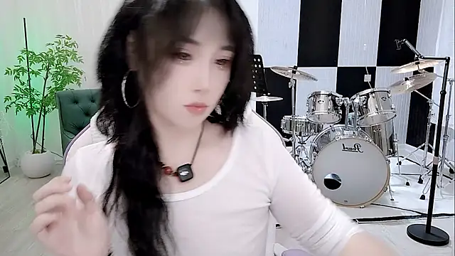 Snapshot of Vaness-a chatting on September 2025 05:27:02 PM Vaness-a online show from September 2025 05:27:02 PM