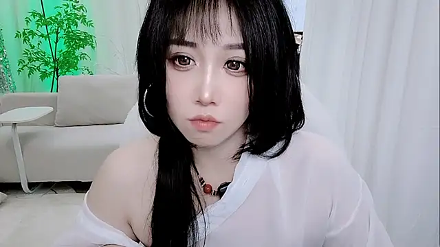 Vaness-a online show from November 2025 03:19:02 PM