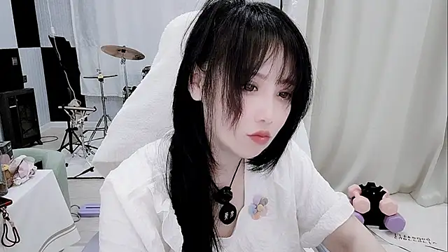 Vaness-a online show from June 2026 05:12:02 PM