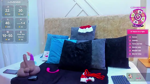 ashley  foxx  online show from November 2025 01:51:01 PM