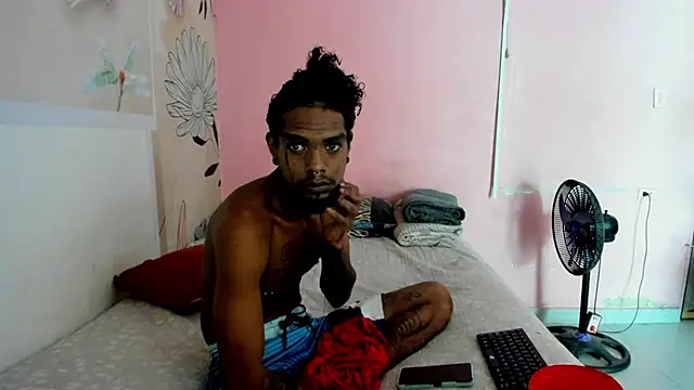 Snapshot of bigblackhotx1 chatting on June 2026 03:25:02 PM bigblackhotx1 online show from June 2026 03:25:02 PM