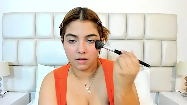 Snapshot of CortanaAdamss chatting on September 2025 11:10:01 AM CortanaAdamss online show from September 2025 11:10:01 AM