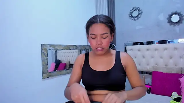 alexa andherson online show from November 2025 12:27:02 PM