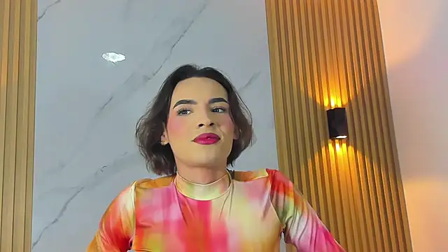 miss Ari online show from December 2024 07:11:01 PM