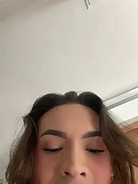 miss Ari online show from January 2025 07:10:02 PM