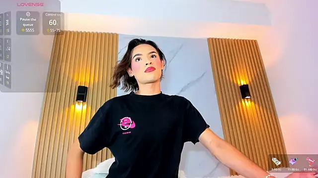 miss Ari online show from January 2025 07:21:01 PM