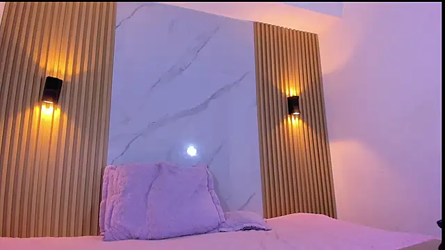 miss Ari online show from October 2025 07:26:02 PM