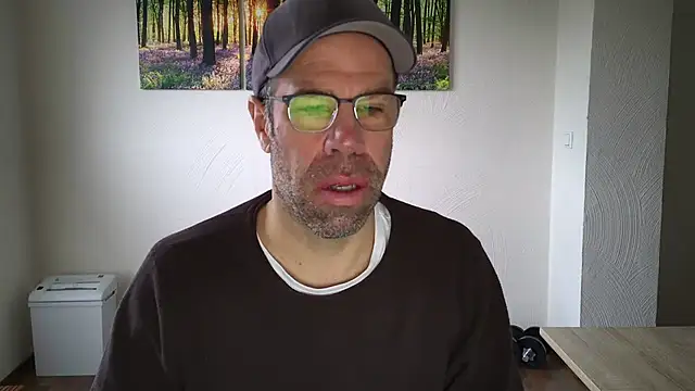 Harry Boldt online show from October 2025 07:20:02 AM