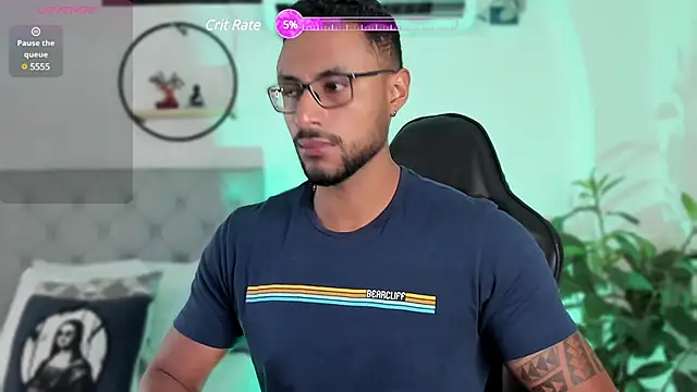 Snapshot of LiamGarcia1 chatting on December 2024 12:17:02 PM LiamGarcia1 online show from December 2024 12:17:02 PM