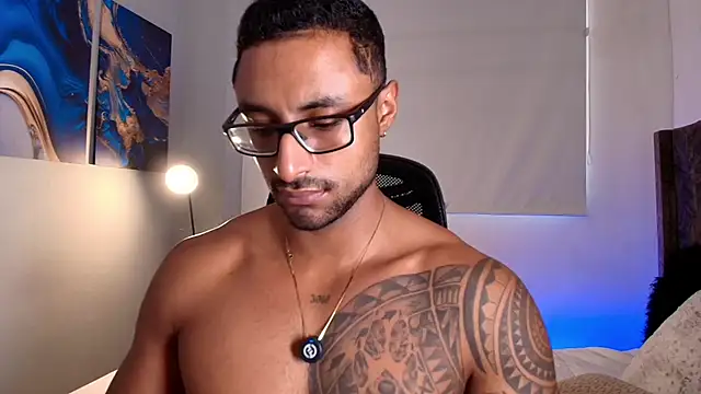 Snapshot of LiamGarcia1 chatting on May 2026 05:08:01 PM LiamGarcia1 online show from May 2026 05:08:01 PM