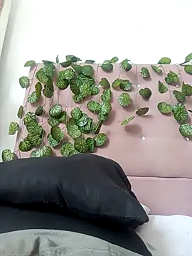 kendalbrowns online show from October 2025 03:20:01 PM