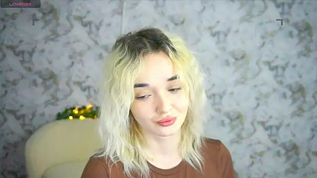 Ashley S online show from April 2026 10:23:02 PM