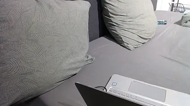 jellesexx online show from November 2025 10:35:02 AM