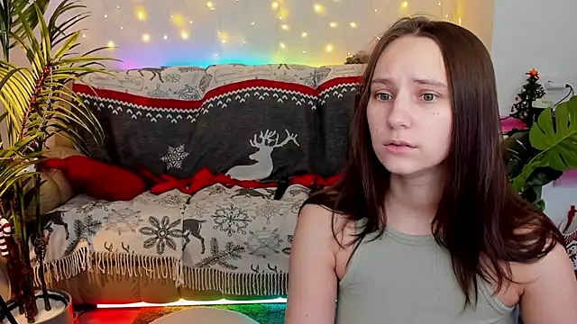 Snapshot of HotCaramellsTV chatting on December 2024 09:21:01 AM HotCaramellsTV online show from December 2024 09:21:01 AM