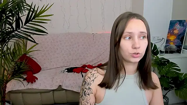 Snapshot of HotCaramellsTV chatting on March 2025 10:22:01 AM HotCaramellsTV online show from March 2025 10:22:01 AM