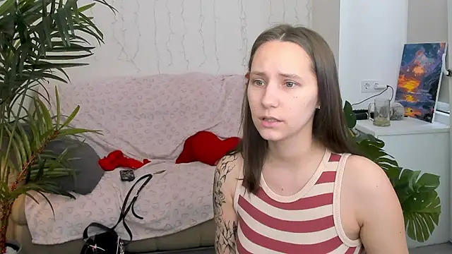 Snapshot of HotCaramellsTV chatting on March 2025 09:31:02 AM HotCaramellsTV online show from March 2025 09:31:02 AM