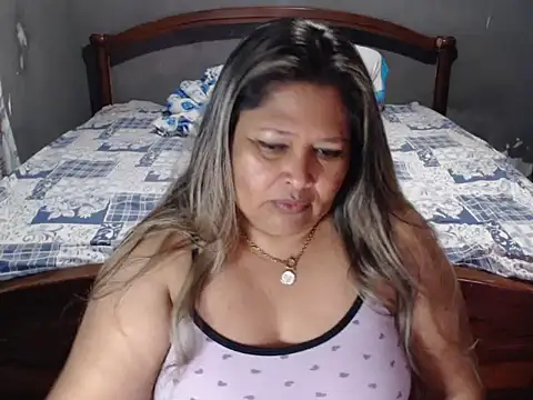 Snapshot of CANDYSWEET51 chatting on July 2026 03:52:02 PM CANDYSWEET51 online show from July 2026 03:52:02 PM
