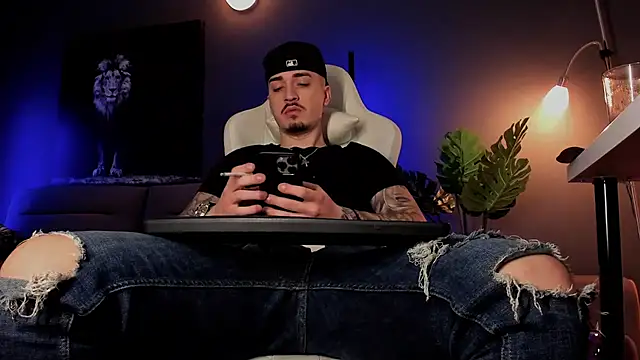 uptomatty online show from March 2026 08:47:02 AM