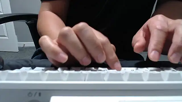 Snapshot of nimirole chatting on September 2025 02:22:01 PM nimirole online show from September 2025 02:22:01 PM