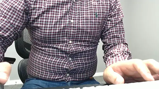 Snapshot of nimirole chatting on October 2025 02:25:01 PM nimirole online show from October 2025 02:25:01 PM