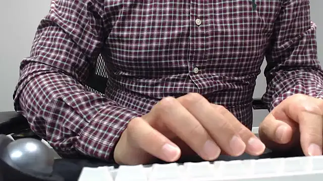 Snapshot of nimirole chatting on October 2025 03:12:01 PM nimirole online show from October 2025 03:12:01 PM