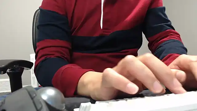 Snapshot of nimirole chatting on October 2025 02:46:01 PM nimirole online show from October 2025 02:46:01 PM