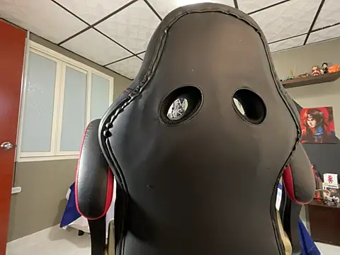 marcel crawford96 online show from February 2026 01:54:01 PM