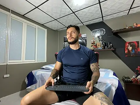 marcel crawford96 online show from April 2026 01:03:02 PM