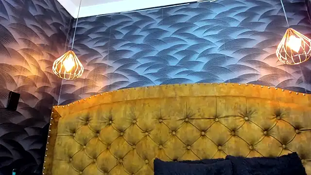 NahomiFireSex online show from February 2026 03:57:02 AM