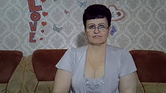 PaulaGolden online show from October 2025 07:38:02 AM